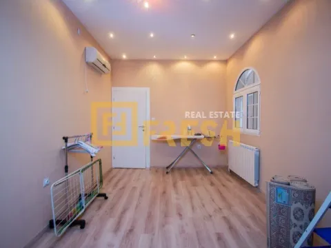 Rent, house, 140m², Dahna, Podgorica - image 21