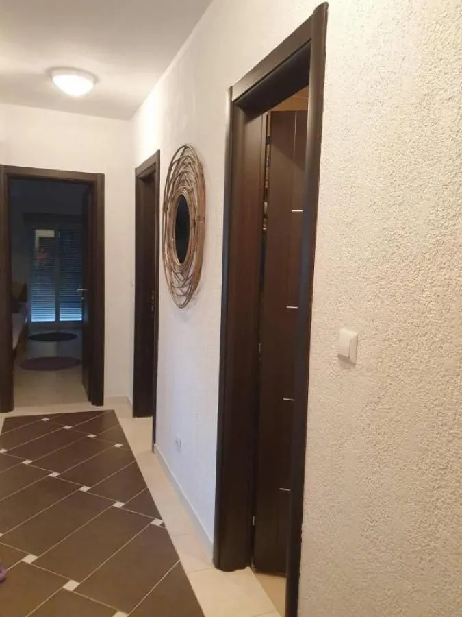 Sale, two bedroom apartment, 83m², Petrovac, Budva