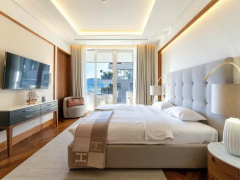 Prodaja, jednosoban stan, 81m², Porto Montenegro, Tivat - image 12