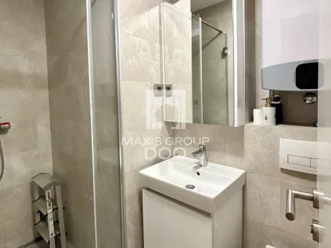 Izdavanje, trosoban stan, 93m², Novi Beograd Blok 64, Novi Beograd Sve Podlokacije - image 5