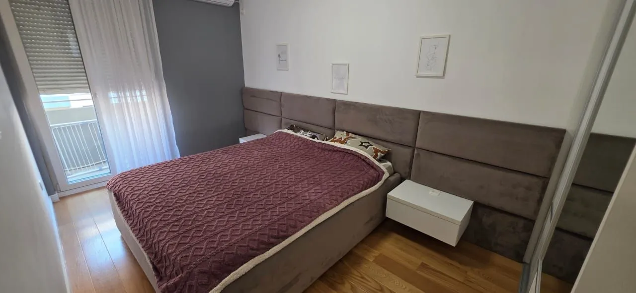 Prodaja, jednosoban stan, 40m², Central Point, Podgorica