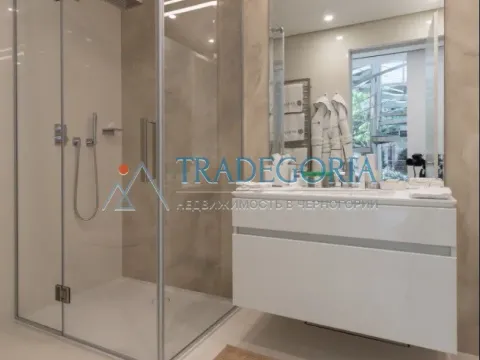 Prodaja, kuća, 576m², Bečići, Budva - image 35