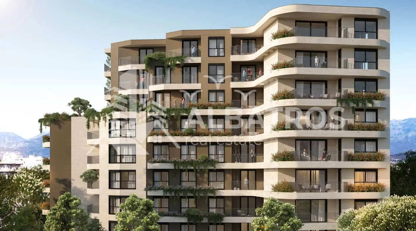 Sale, three bedroom apartment, 113m², Centar, Bar