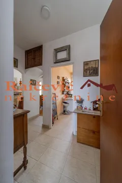 Sale, two bedroom apartment, 68m², Zemun Centar, Zemun Sve Podlokacije - image 7