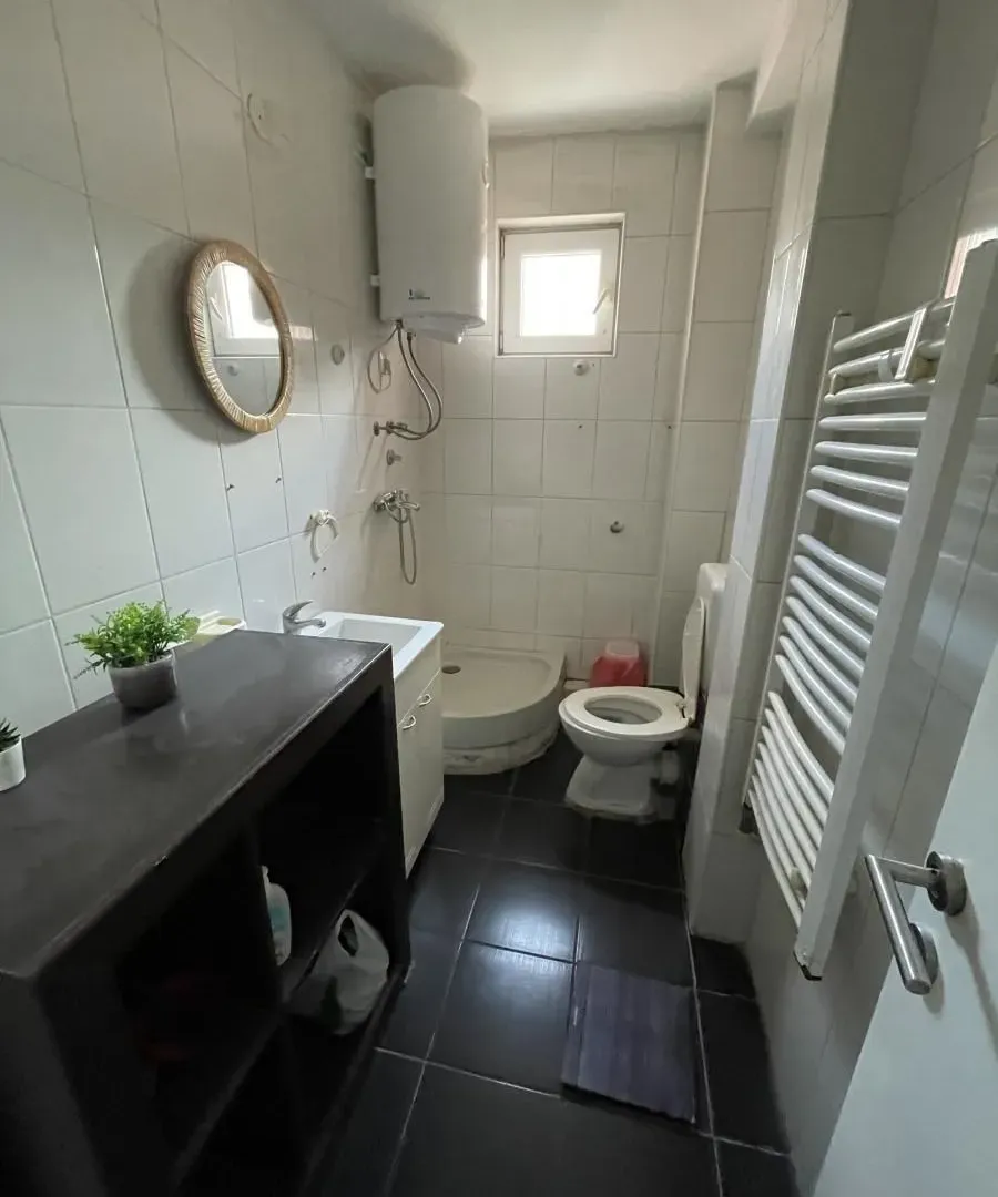 Prodaja, trosoban stan, 81m², Petrovaradin, Novi Sad