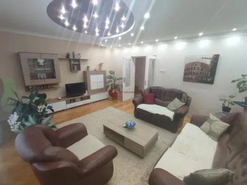 Prodaja, kuća, 175m², Subotica, Srbija - image 11