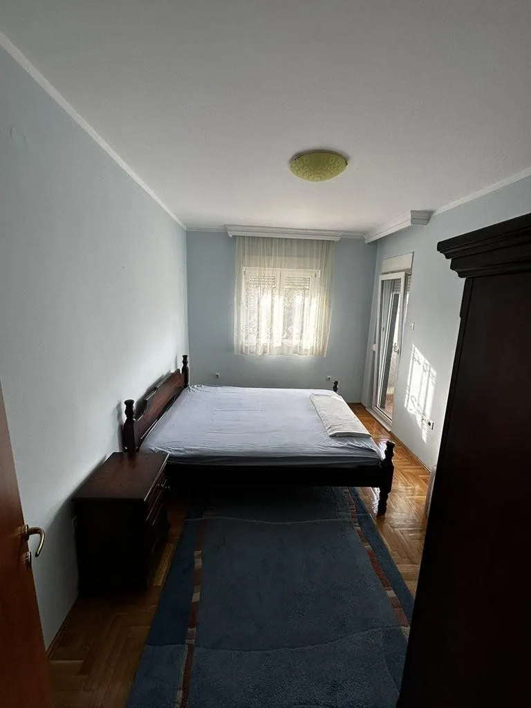 Izdavanje, dvosoban stan, 75m², Ljubović, Podgorica