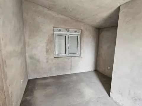 Prodaja, kuća, 74m², Šušanj, Bar - image 19