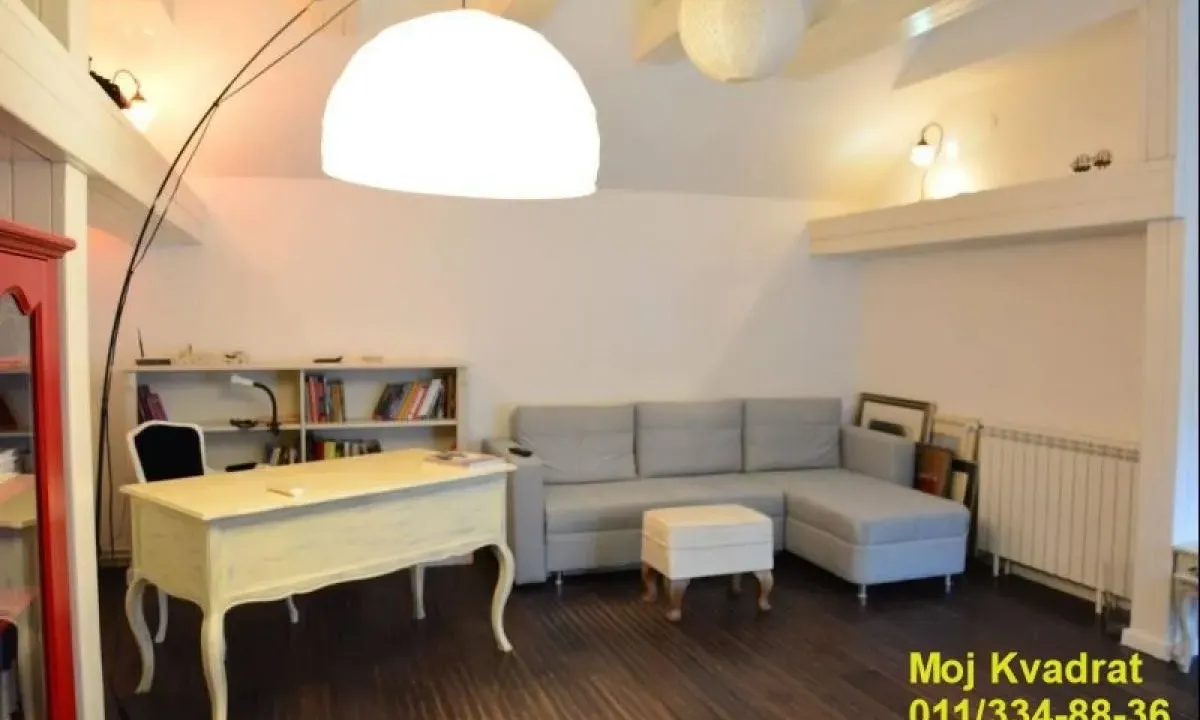 Prodaja, trosoban stan, 86m², Kalenić Pijaca, Vračar Sve Podlokacije