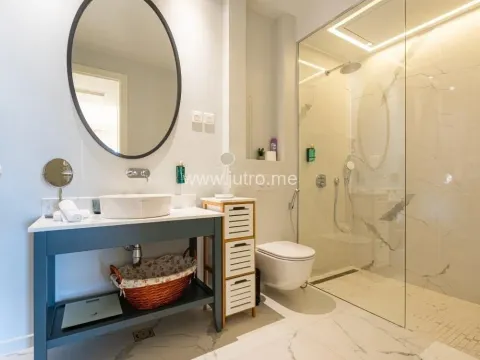 Prodaja, trosoban stan, 190m², Luštica, Tivat - image 14