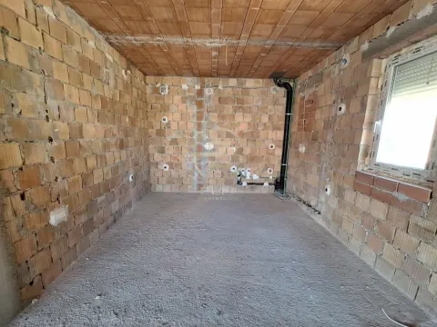 Prodaja, kuća, 360m², Veternik, Novi Sad Sve Podlokacije - image 17