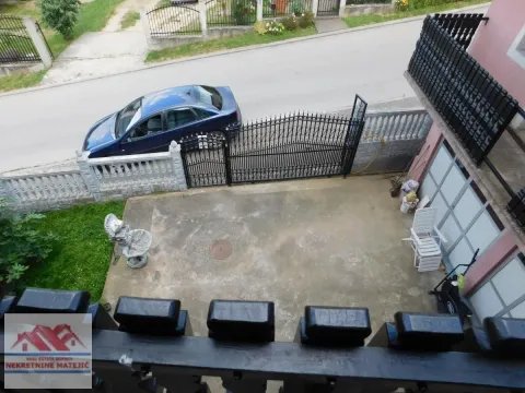 Prodaja, kuća, 250m², Grošnica, Kragujevac - image 42