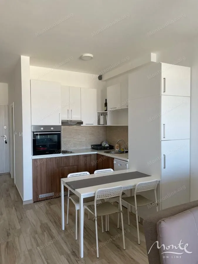 Sale, studio apartment, 33m², Dobre Vode, Bar