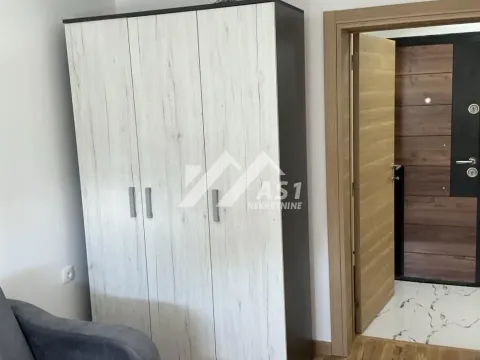 Izdavanje, trosoban stan, 50m², Detelinara, Novi Sad Sve Podlokacije - image 8