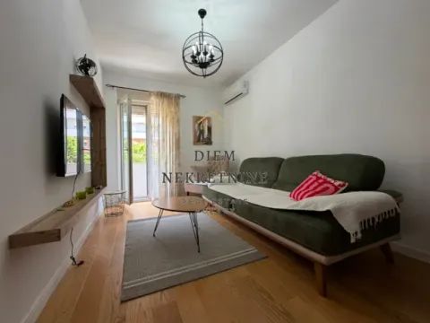 Rent, one bedroom apartment, 40m², Central Point, Podgorica - image 10