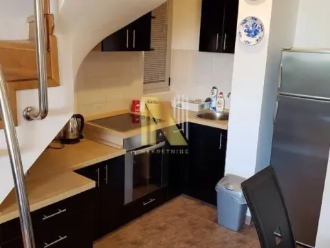 Izdavanje, dvosoban stan, 51m², Centar, Novi Sad - image 8