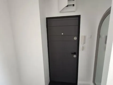 Sale, two bedroom apartment, 68m², Zemun Meandri, Zemun Sve Podlokacije - image 9