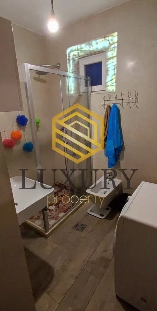 Izdavanje, dvosoban stan, 120m², Zabjelo, Podgorica