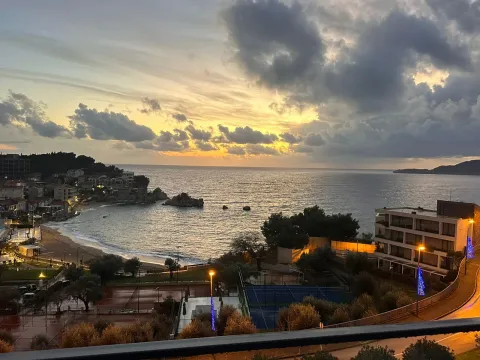 Prodaja, stan, 50m², Budva, Crna Gora - image 10