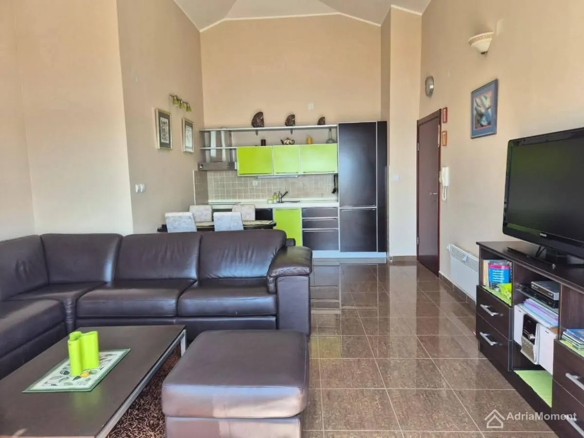 Prodaja, dvosoban stan, 80m², Savina, Herceg Novi
