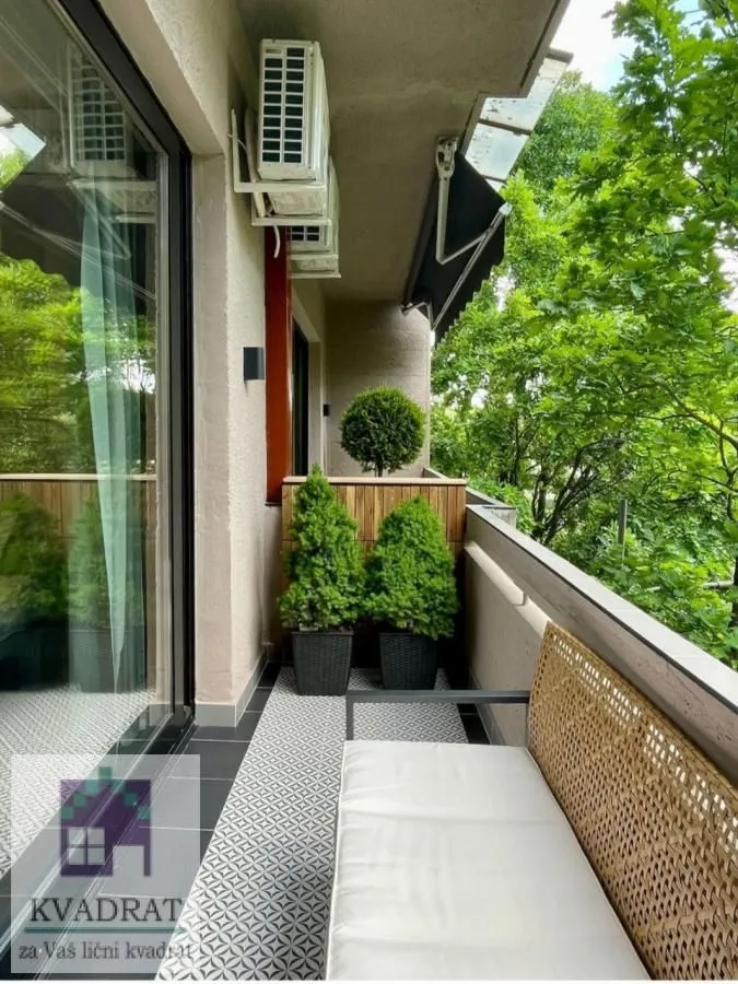 Prodaja, stan, 85m², Centar, Novi Sad