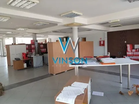 Izdavanje, poslovni prostor, 223m², Adice, Novi Sad Sve Podlokacije