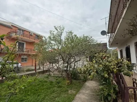 Prodaja, kuća, 240m², Bijelo Polje, Crna Gora - image 5