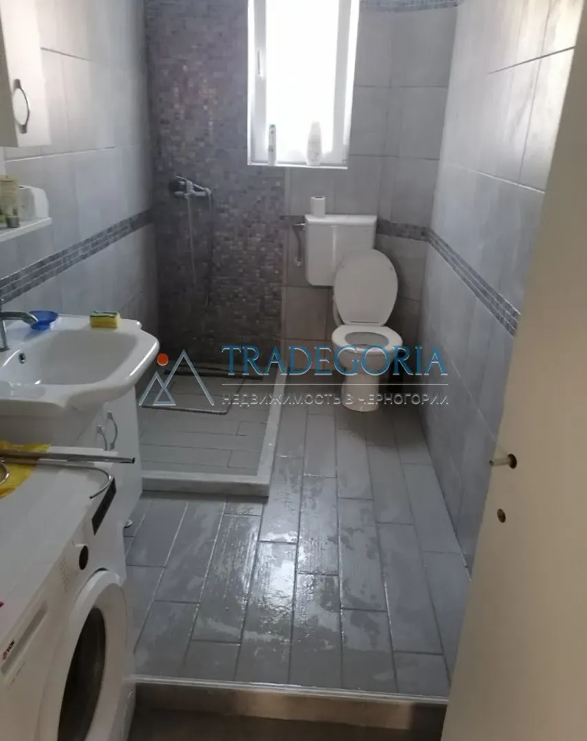 Prodaja, četvorosoban stan, 96m², Bar, Crna Gora