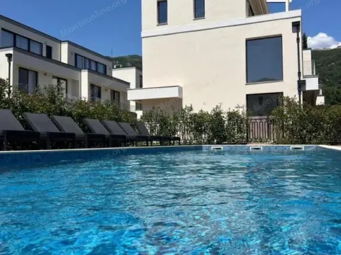 Prodaja, kuća, 176m², Kotor, Crna Gora - image 2