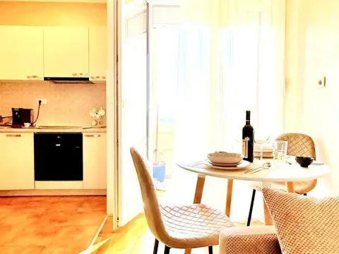 Izdavanje, stan, 30m², Tuški Put, Podgorica - image 6