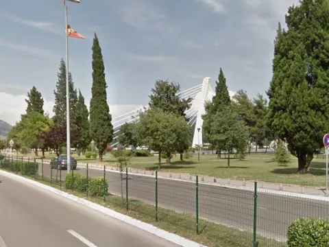 Prodaja, dvosoban stan, 85m², Preko Morače, Podgorica - image 2