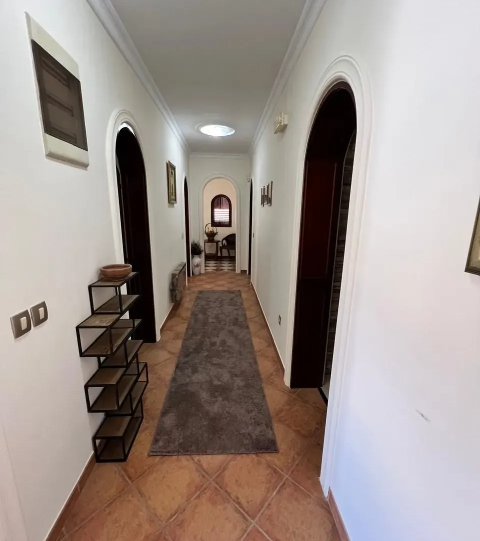 Rent, house, 200m², Donja Gorica, Podgorica