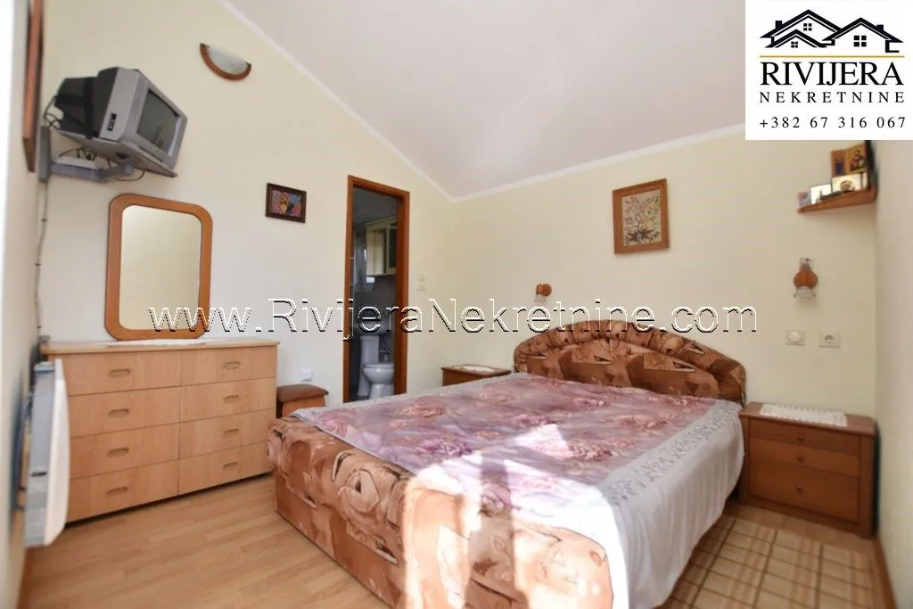 Prodaja, dvosoban stan, 70m², Đenovići, Herceg Novi