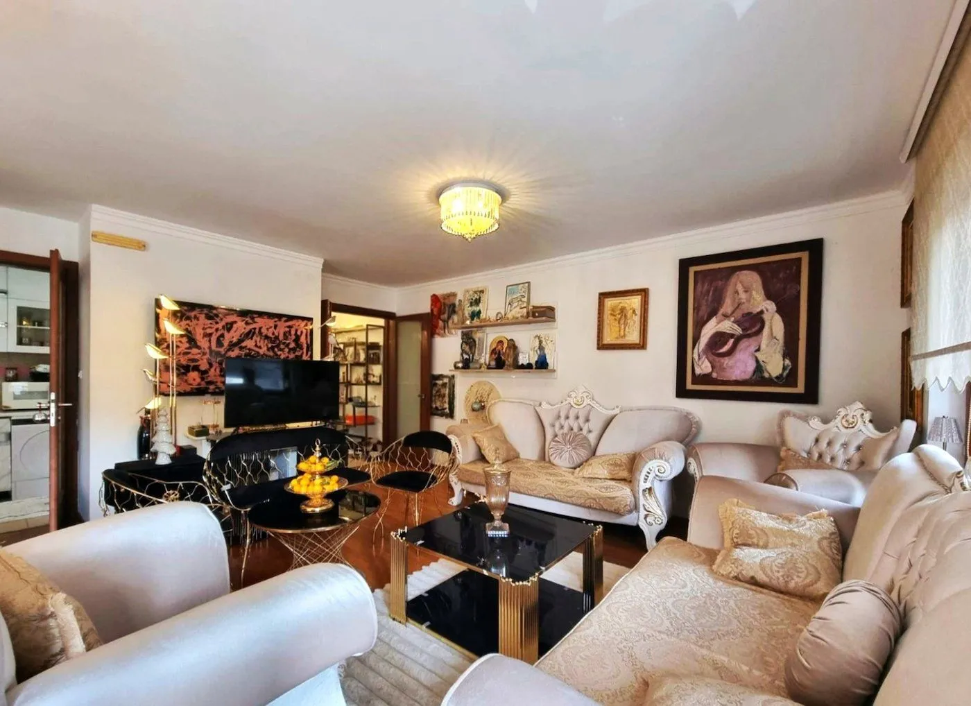 Prodaja, trosoban stan, 120m², Tološka šuma, Podgorica