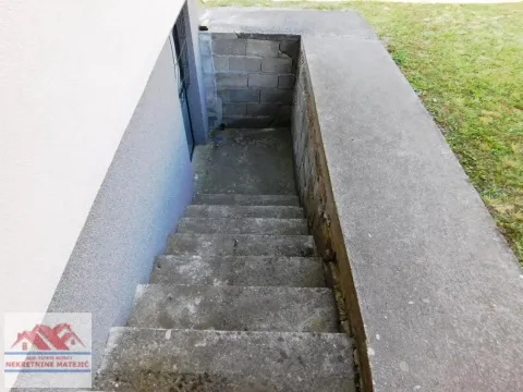 Prodaja, kuća, 220m², Kragujevac, Srbija - image 26