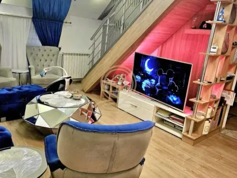 Izdavanje, trosoban stan, 80m², Bogoslovija, Palilula Sve Podlokacije - image 3
