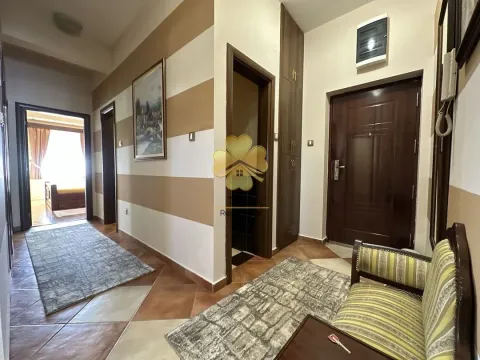 Izdavanje, dvosoban stan, 86m², Krivi Most, Podgorica - image 2