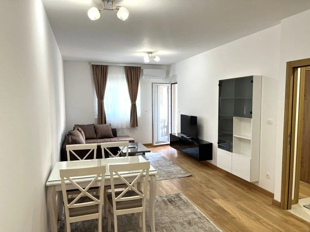 Rent, one bedroom apartment, 50m², City Kvart, Podgorica