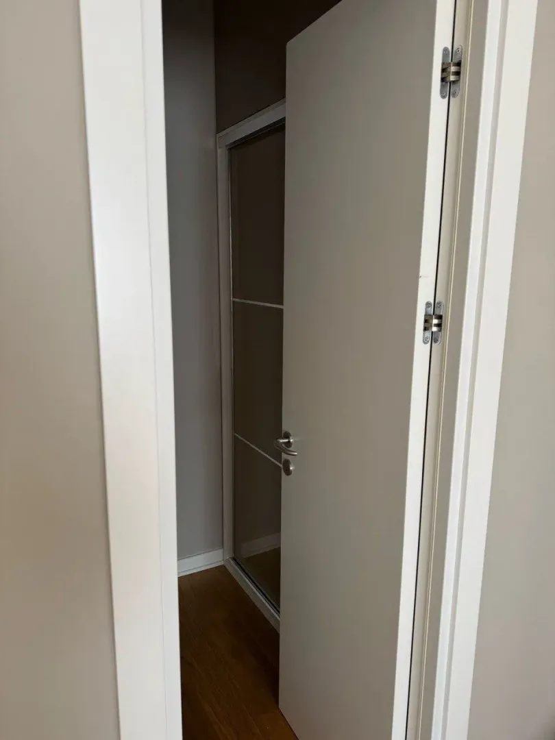 Izdavanje, trosoban stan, 194m², Centar, Budva