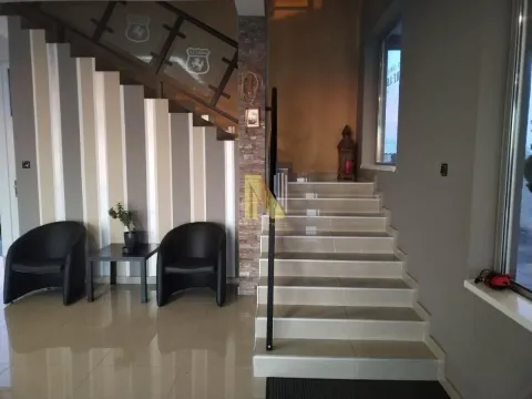 Rent, office space, 400m², Čenej, Novi Sad Sve Podlokacije - image 15