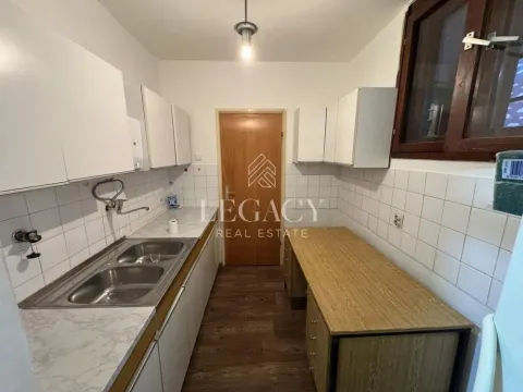 Izdavanje, četvorosoban stan, 89m², Petlovo Brdo, Beograd - image 12