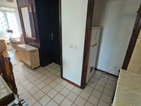 Prodaja, trosoban stan, 85m², Centar, Bar - image 7