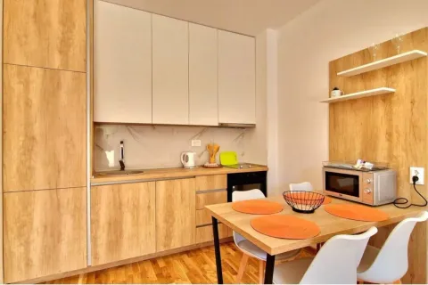 Sale, one bedroom apartment, 40m², Bečići, Budva - image 5
