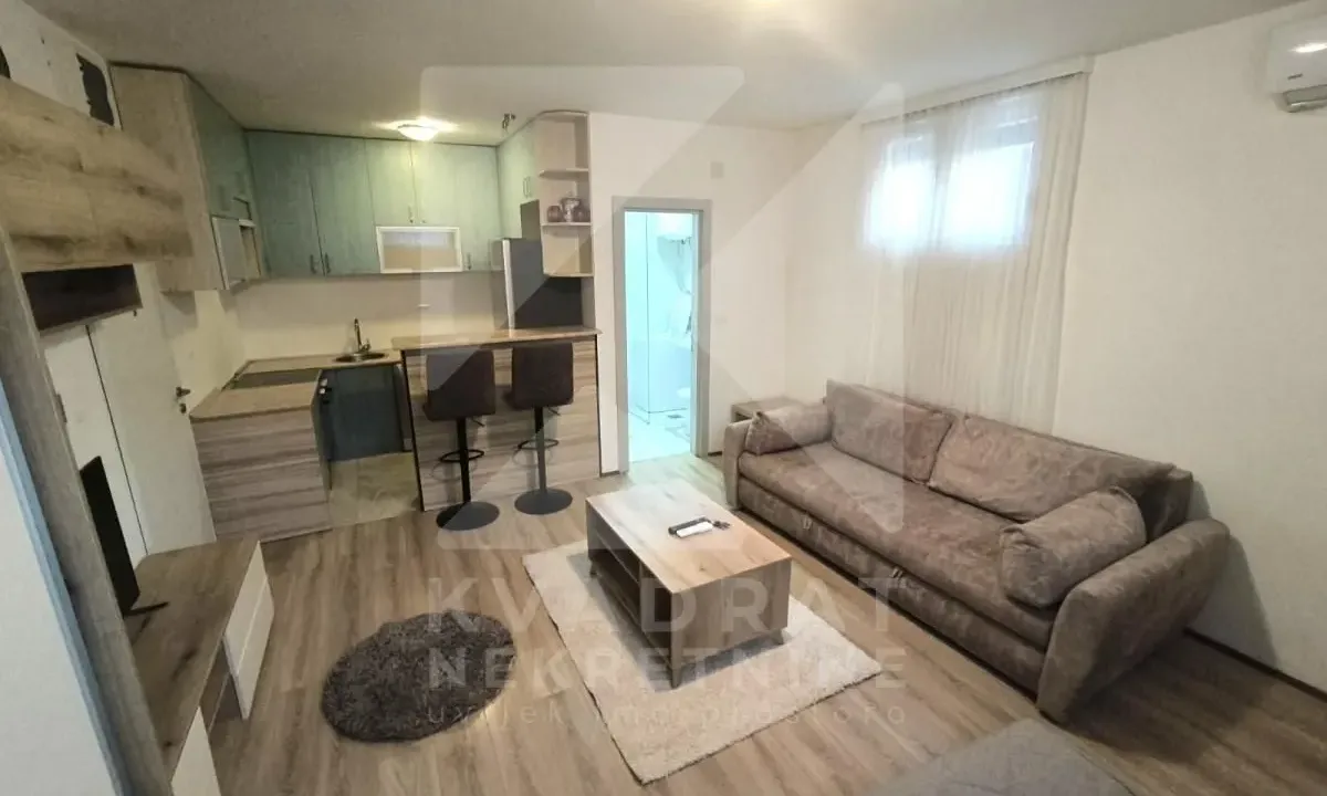 Izdavanje, garsonjera, 28m², 1 maj, Podgorica