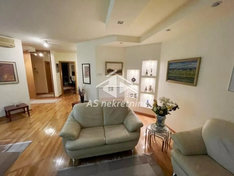 Rent, three bedroom apartment, 95m², Autokomanda, Voždovac Sve Podlokacije
