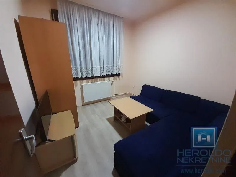 Prodaja, kuća, 310m², Tavrića obori, Jagodina