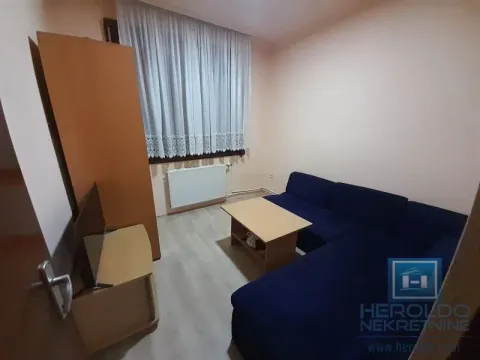 Sale, house, 310m², Tavrića obori, Jagodina - image 6