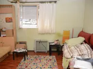 Prodaja, jednosoban stan, 34m², Kalenić Pijaca, Vračar Sve Podlokacije - image 1