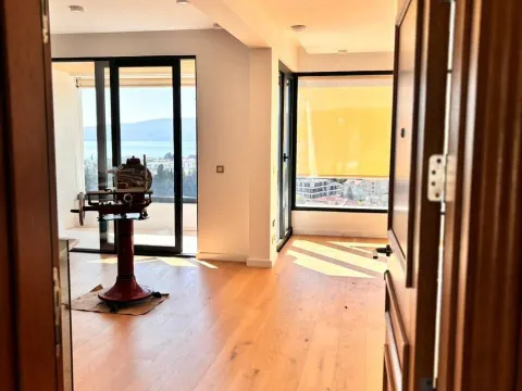 Prodaja, dvosoban stan, 101m², Tivat, Crna Gora - image 16