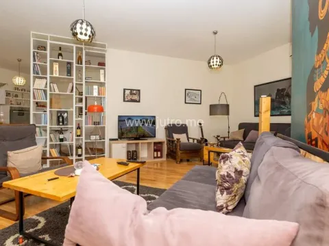 Izdavanje, kuća, 200m², Gorica, Danilovgrad - image 3